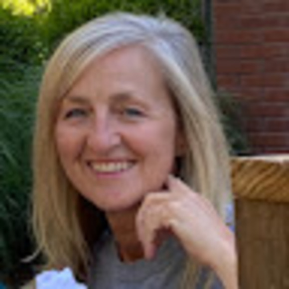 Meet your Posher, Cheryl - Picture 1 of 1